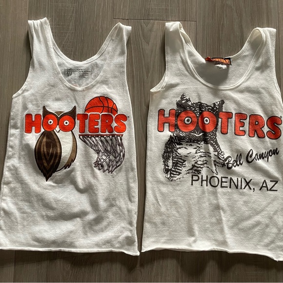 Authentic Hooters uniform!! The tank tops are XS and the shorts are XS/S. - Picture 2 of 5